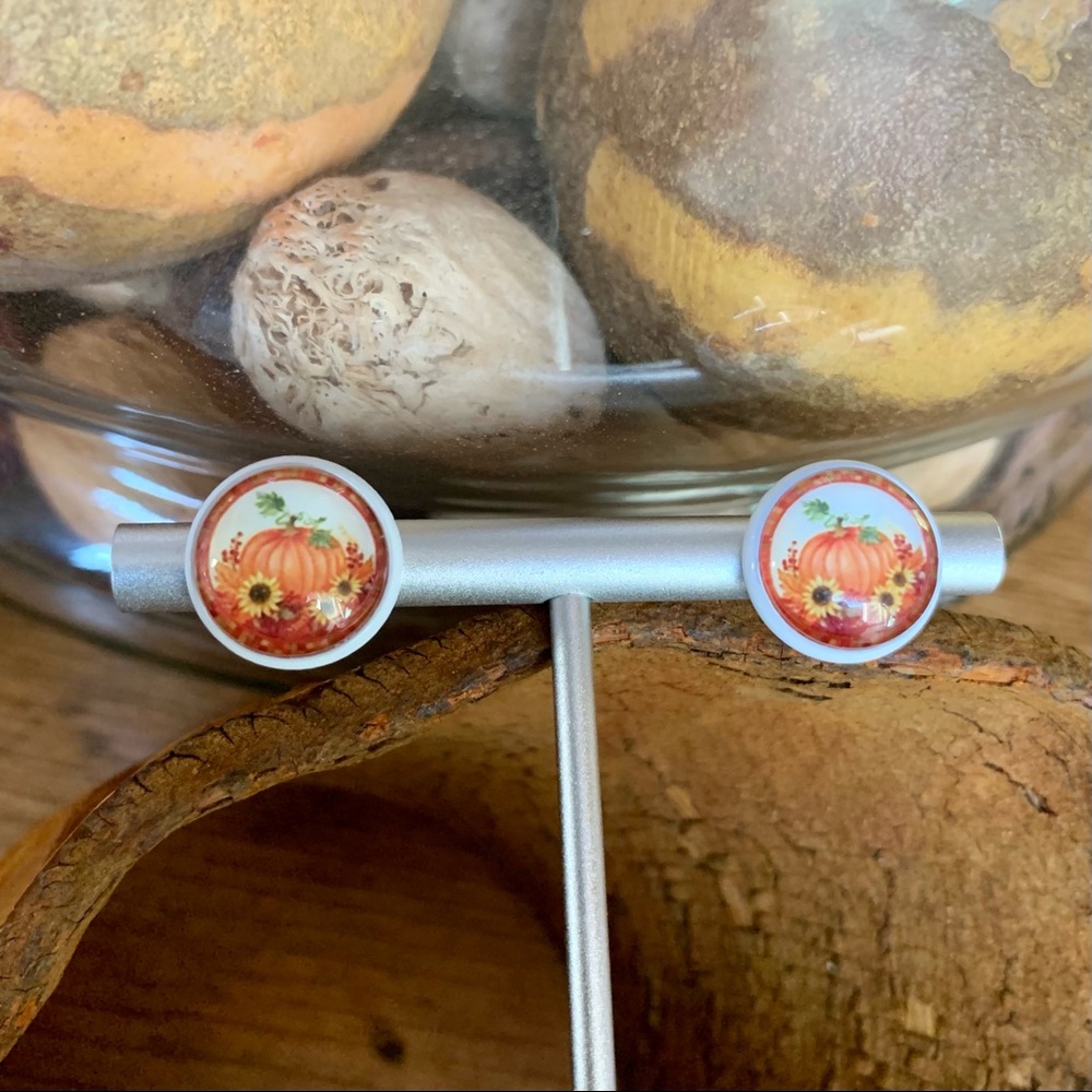 Pumpkin & sunflower stud earrings, NWT, handmade